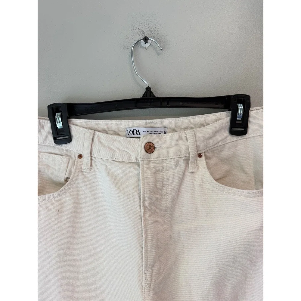 Zara Z1975 High Waist Straight Leg Jeans Ecru White Frayed Hem Size 10